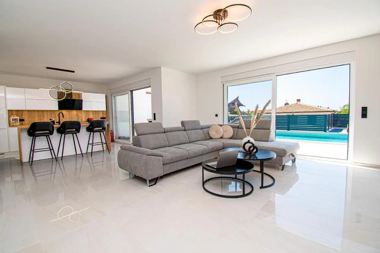 Villa Mina With A Private Pool In Pula Croatia